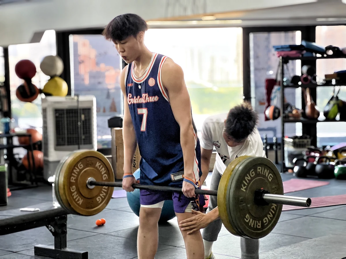 家长如何为孩子选择合适的篮球冬令营?_2